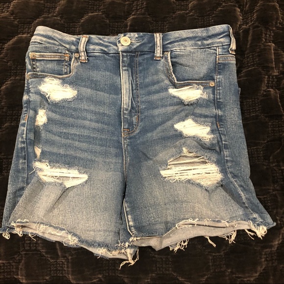 American Eagle Ripped Shorts Size 10